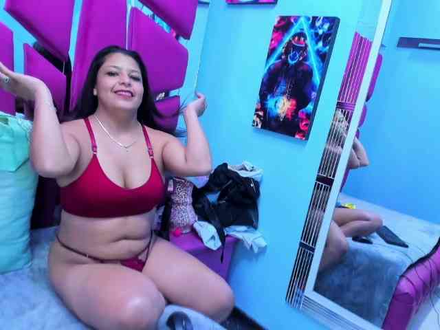 CAROLINASUAREZ webcam