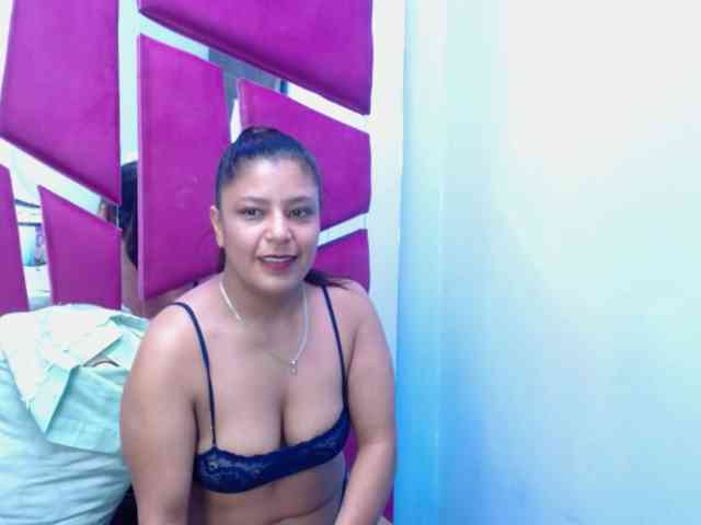 CAROLINASUAREZ webcam