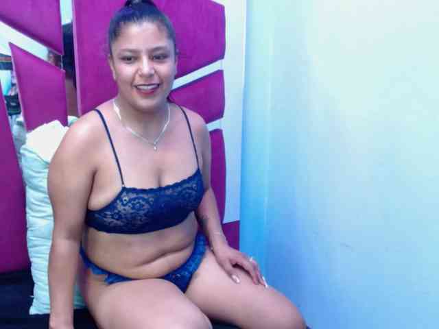 CAROLINASUAREZ webcam