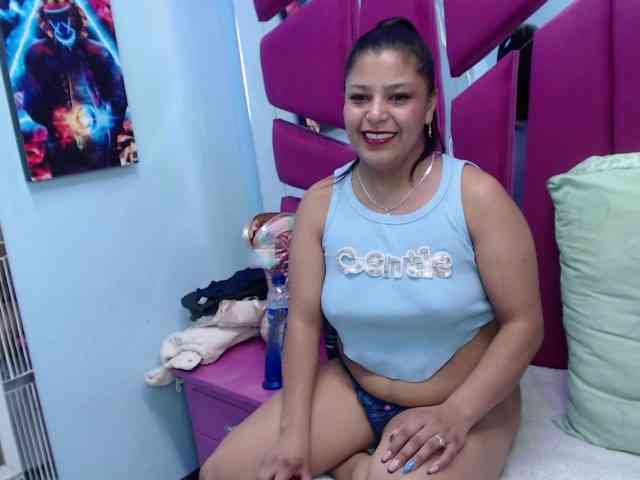 CAROLINASUAREZ CAROLINASUAREZ