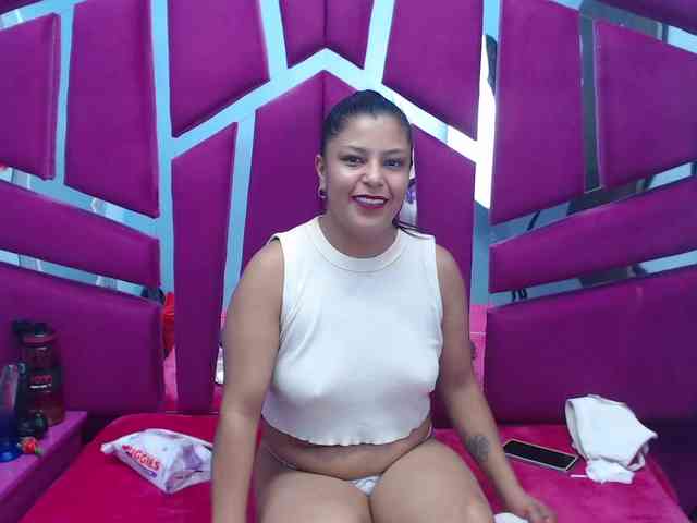 CAROLINASUAREZ webcam