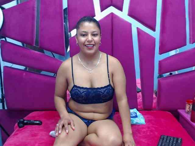 CAROLINASUAREZ webcam