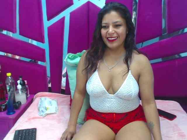 CAROLINASUAREZ webcam