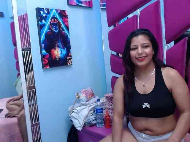 CAROLINASUAREZ webcam