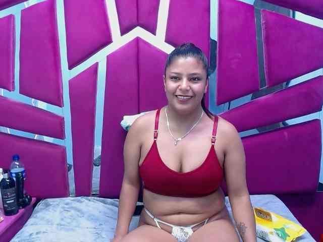 CAROLINASUAREZ CAROLINASUAREZ