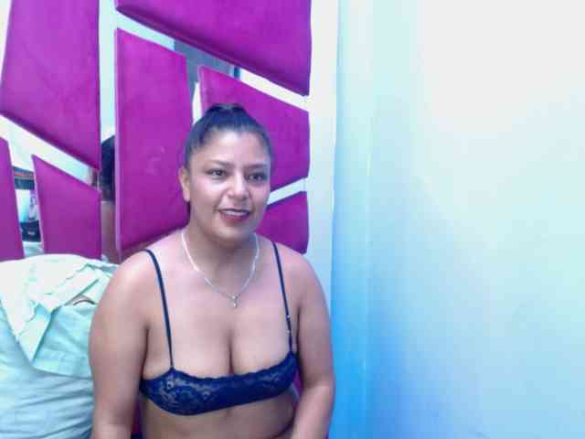 CAROLINASUAREZ webcam