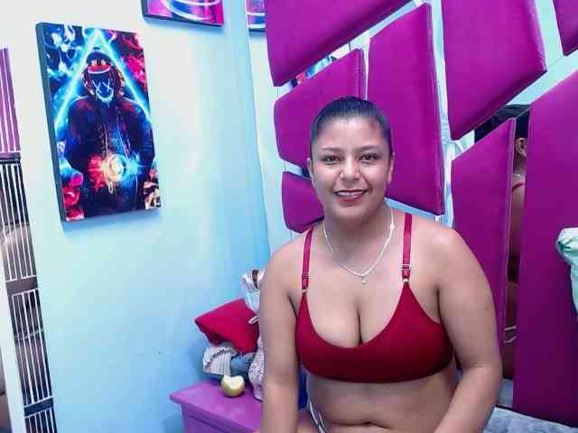 CAROLINASUAREZ webcam