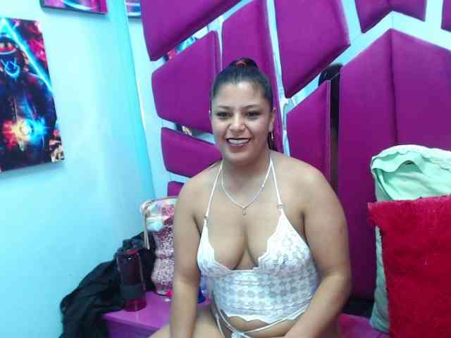 CAROLINASUAREZ webcam