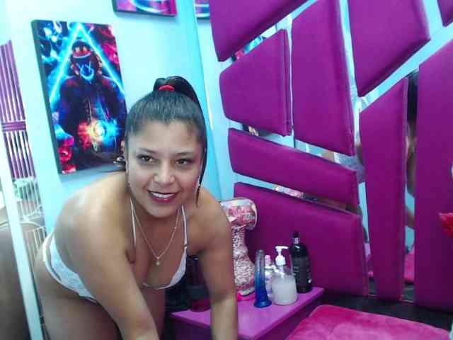 CAROLINASUAREZ webcam