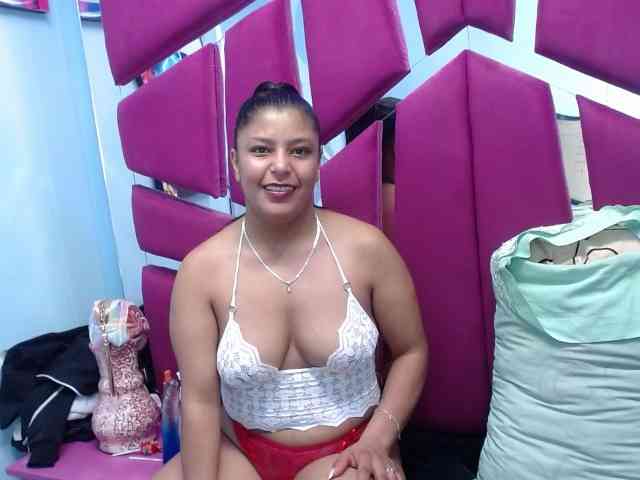 CAROLINASUAREZ webcam