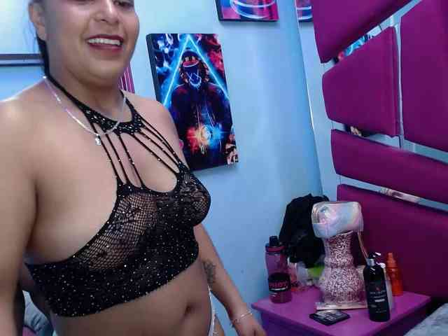 CAROLINASUAREZ webcam