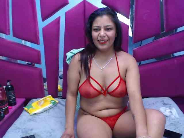 CAROLINASUAREZ webcam