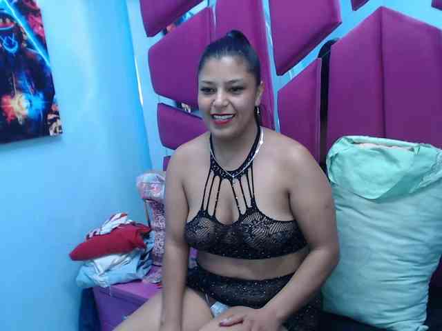 CAROLINASUAREZ webcam