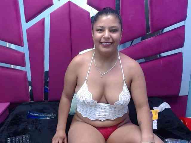 CAROLINASUAREZ webcam