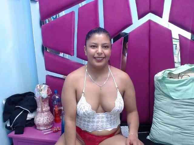 CAROLINASUAREZ webcam