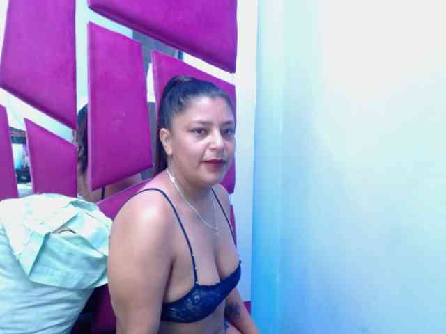 CAROLINASUAREZ webcam