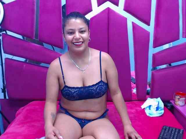 CAROLINASUAREZ webcam