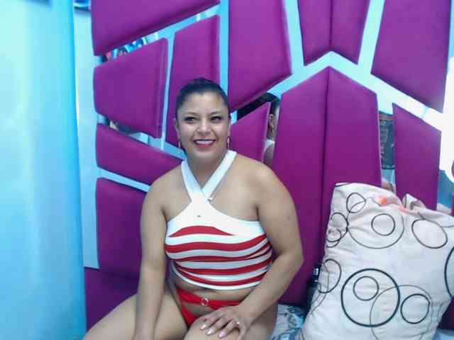 CAROLINASUAREZ CAROLINASUAREZ