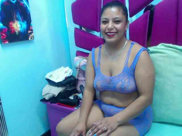 CAROLINASUAREZ webcam