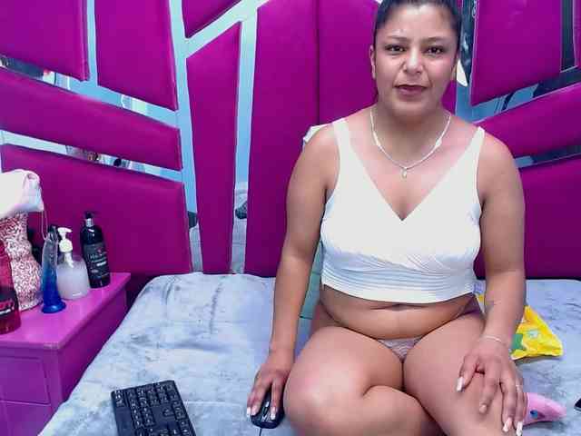 CAROLINASUAREZ CAROLINASUAREZ