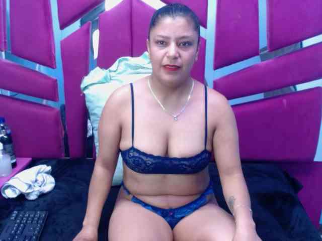 CAROLINASUAREZ webcam