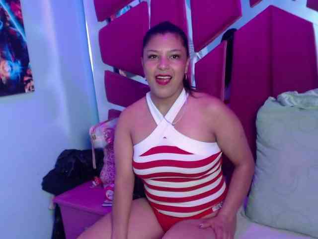 CAROLINASUAREZ webcam