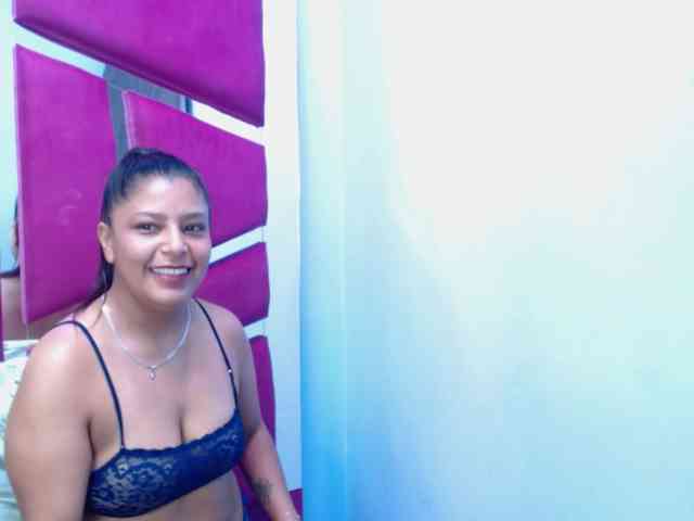 CAROLINASUAREZ webcam