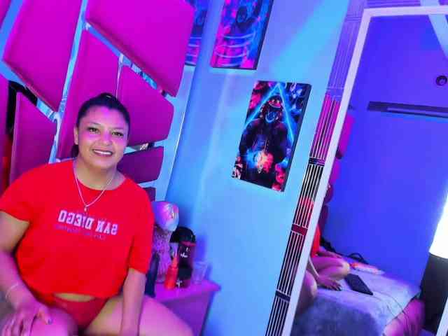 CAROLINASUAREZ webcam