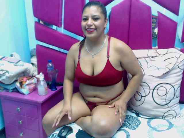 CAROLINASUAREZ webcam