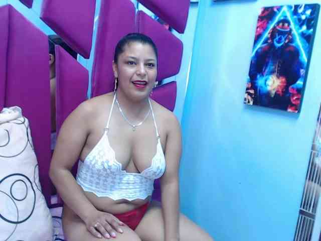 CAROLINASUAREZ webcam