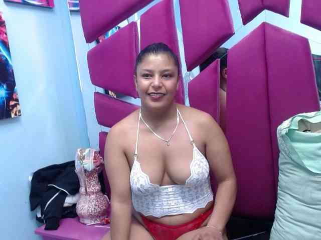 CAROLINASUAREZ webcam