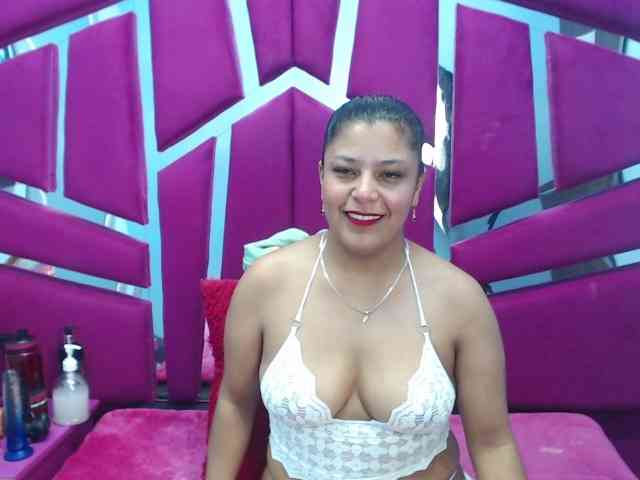 CAROLINASUAREZ webcam