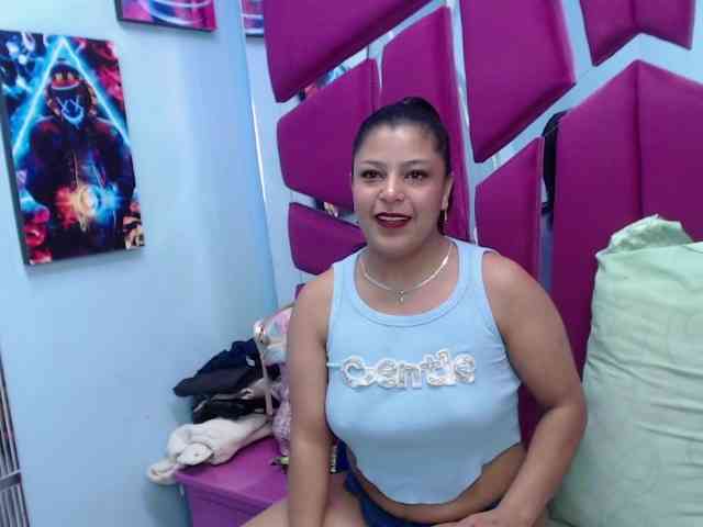 CAROLINASUAREZ webcam