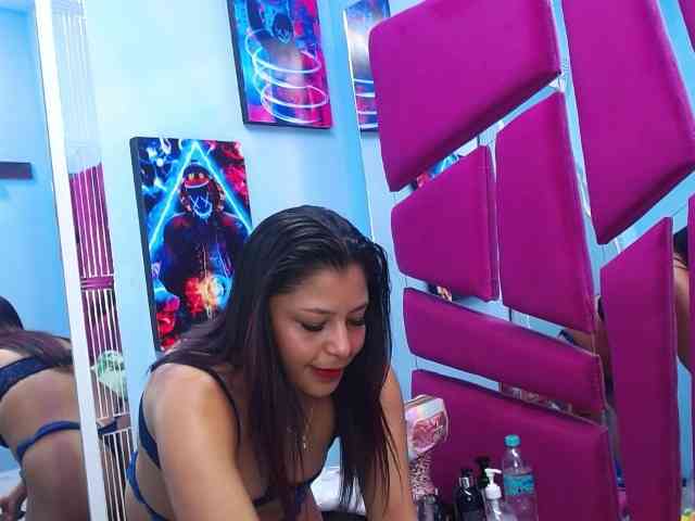 CAROLINASUAREZ webcam