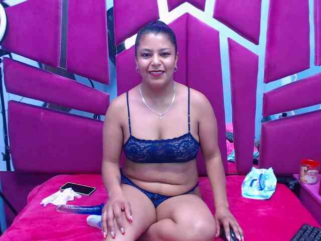 CAROLINASUAREZ webcam