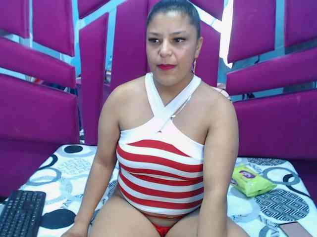 CAROLINASUAREZ webcam