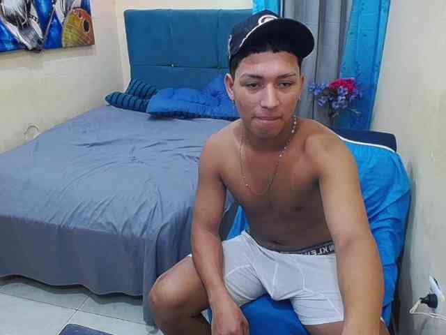 webcam voyeur Twinksfuck