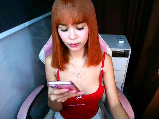 hotleigh Live Webcam on BongaCams