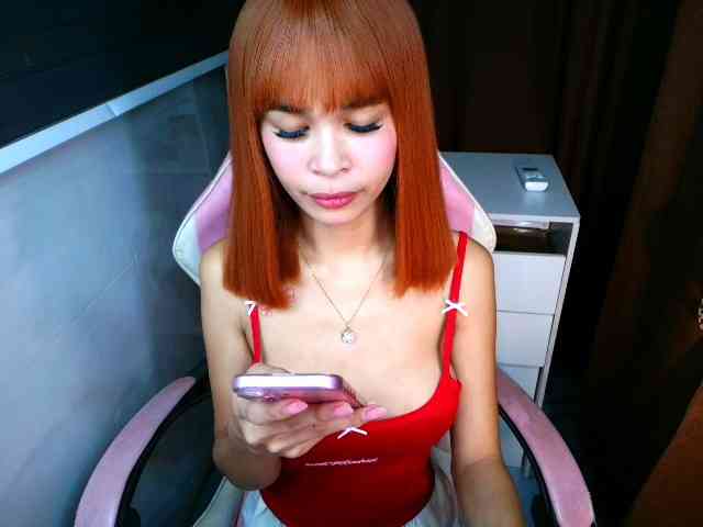 hotleigh Live Webcam on BongaCams