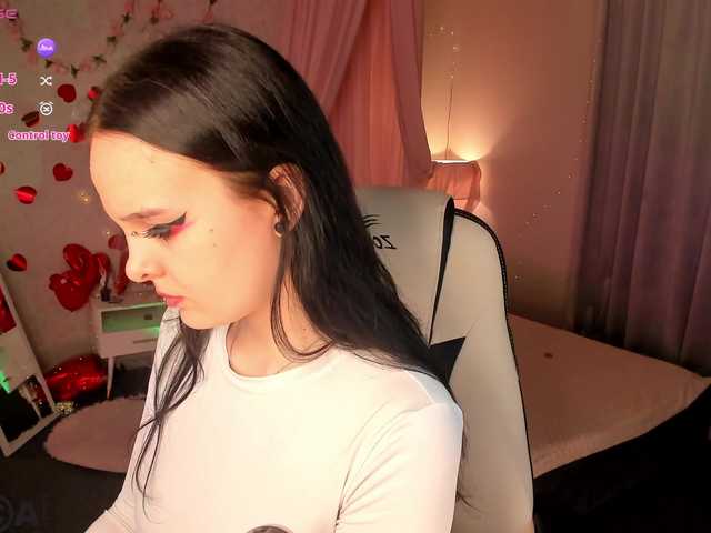 Cassies-Sandy's BongaCams show and profile