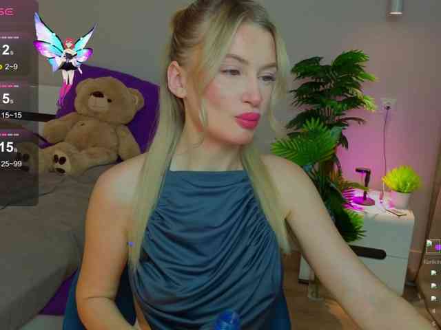 LegallyBlondea webcam