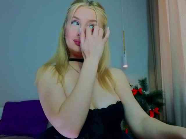 LegallyBlondea webcam