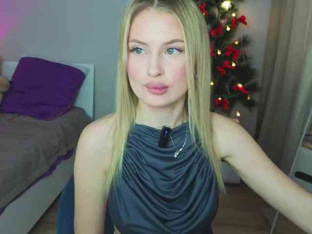 LegallyBlondea webcam