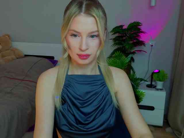 LegallyBlondea webcam