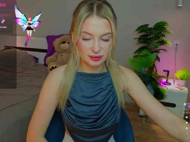 LegallyBlondea webcam