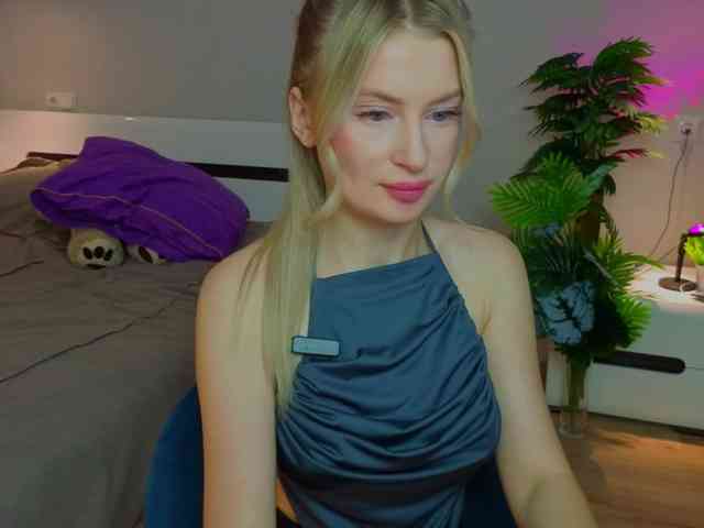 LegallyBlondea webcam