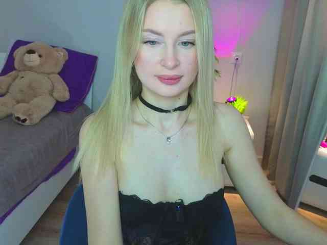 LegallyBlondea webcam