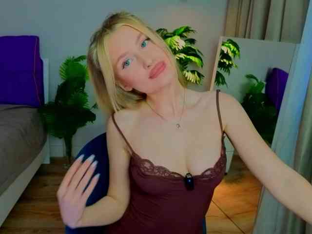 LegallyBlondea webcam