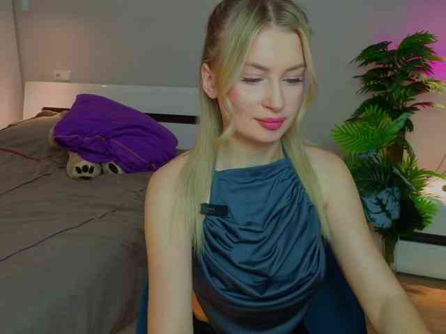 LegallyBlondea webcam