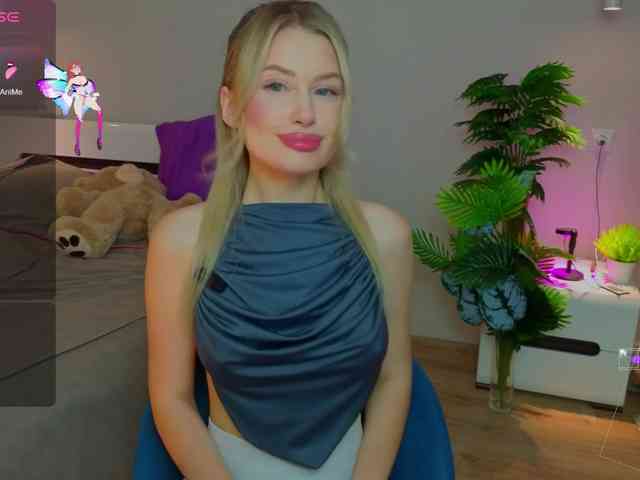 LegallyBlondea webcam